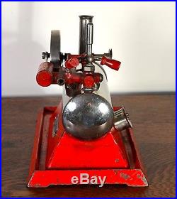Empire metal ware toy model steam engine B30 cast iron vintage
