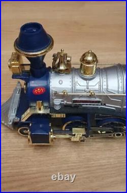 Train toy locomotive LOCO Steam locomotive Old collectible Vintage China