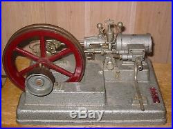 VINTAGE ANTIQUE TOY LARGE & heavy MODEL of a LIVE STEAM ENGINE 1967