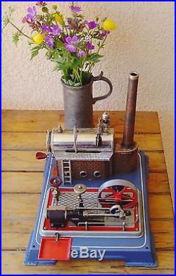 Vintage Horizontal Steam Engine, by Wilesco, Type D16 approx. 70's, good condition