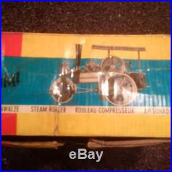 Wilesco D36 Old Smokey live steam roller working steam engine model toy